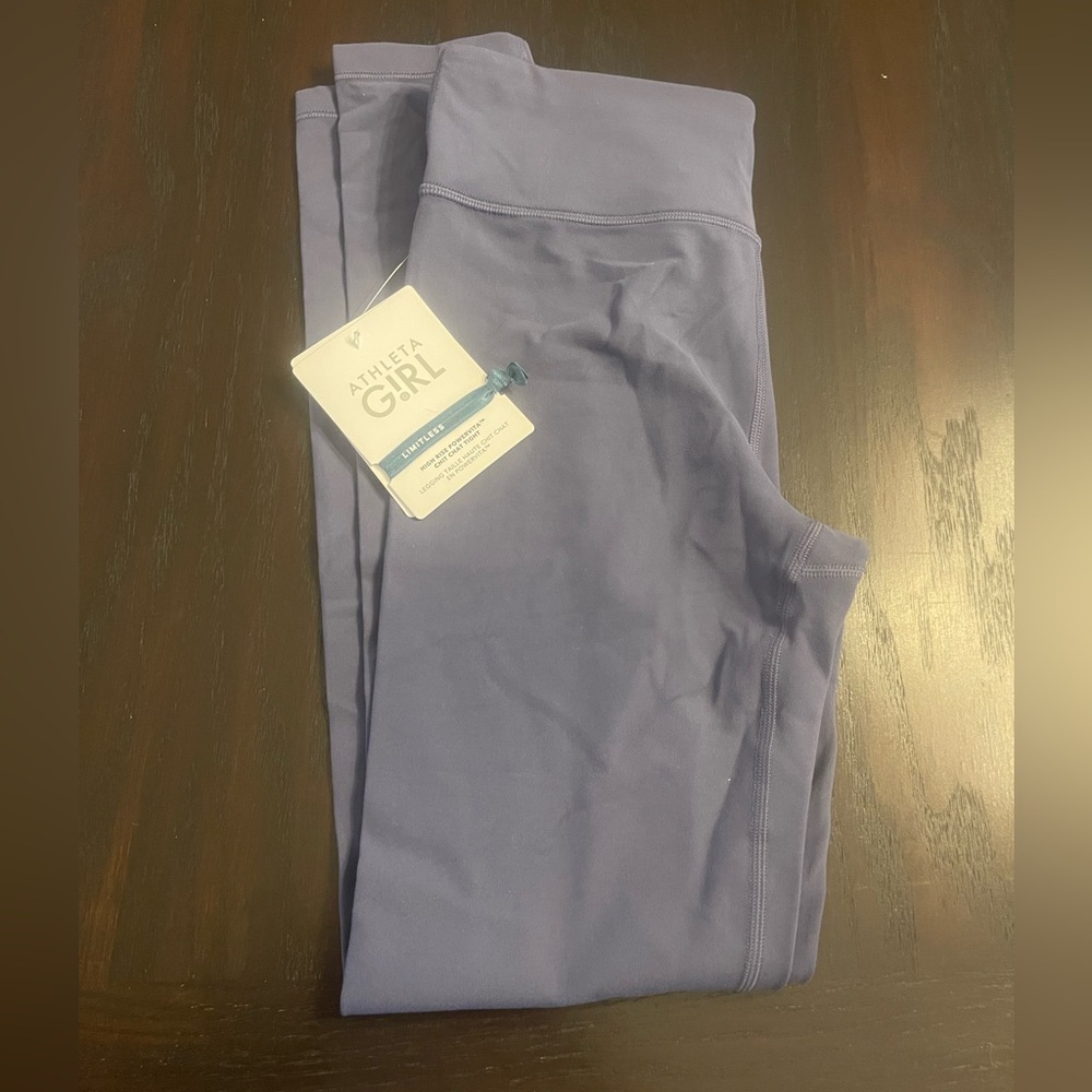 Athleta girls XXL/16 high rise chit chat tight.